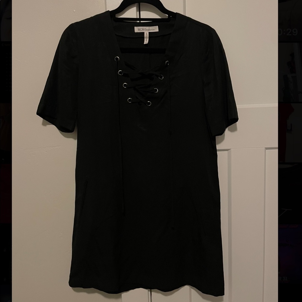 Zoy front laceup dress